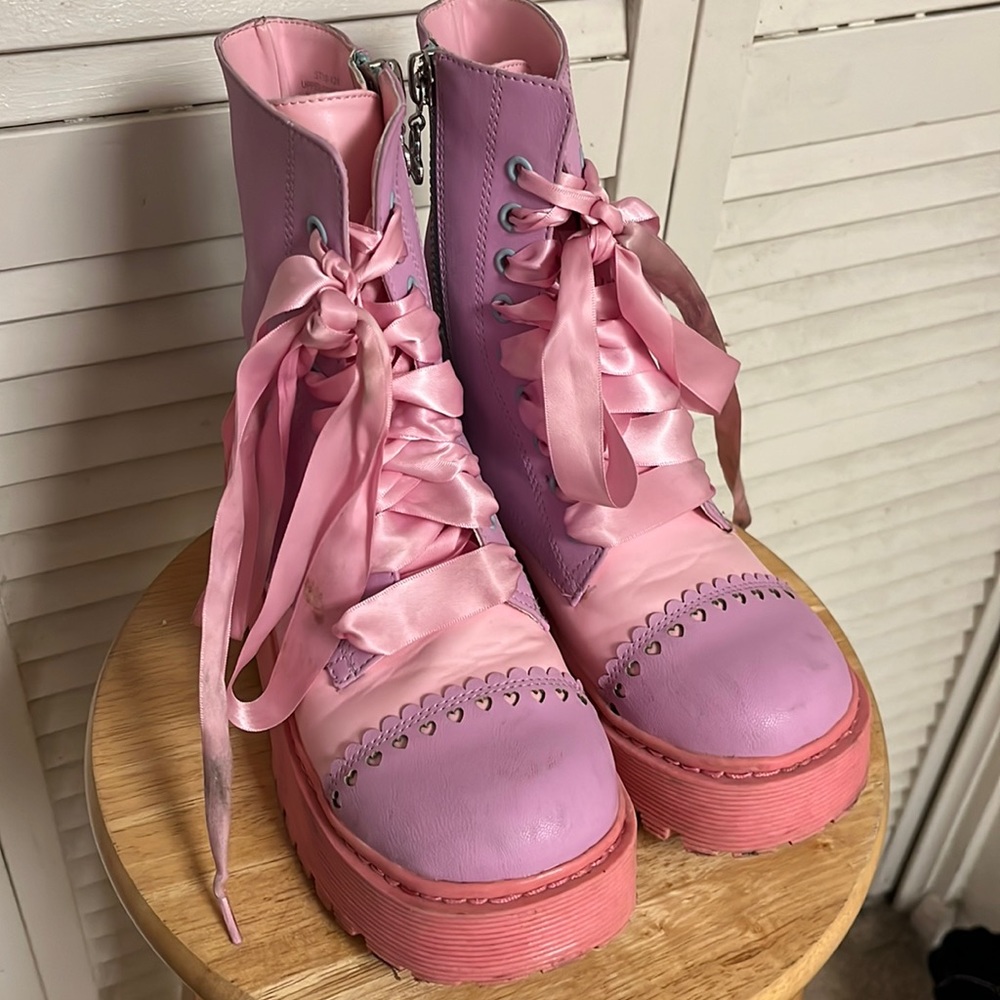 Sugar Thrillz Platform Boots